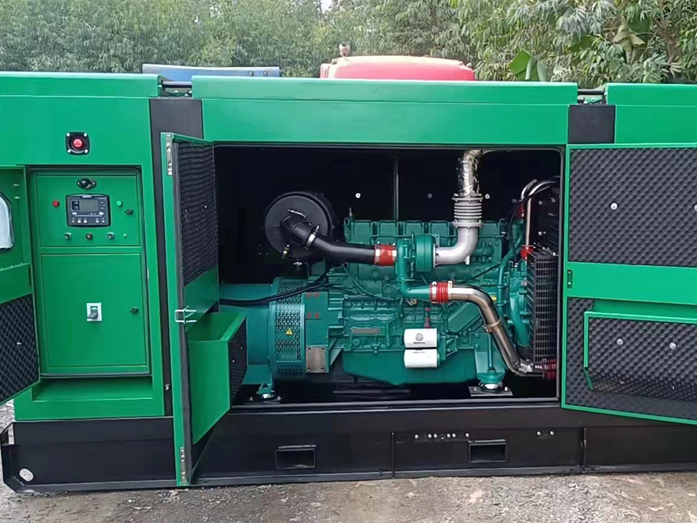 南海區獅山人民醫院500KW康明斯發電機組（zǔ）並機