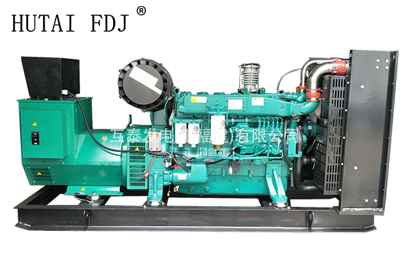 200KW濰柴動力股份柴油發電機組 250KVA濰柴發電機 The diesel generator team