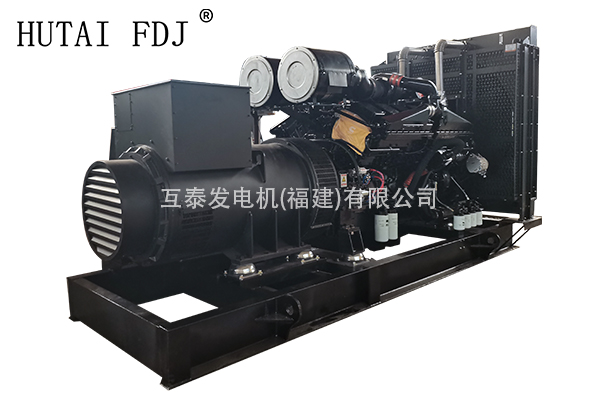 柴油發電機組900KW康明斯動力（lì）1125KVA智（zhì）能四保護 KTA38-G9