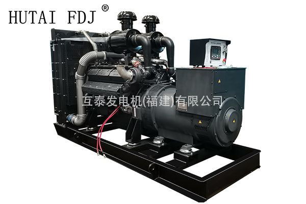 柴油（yóu）發電機組400KW上（shàng）柴動力 500KVA蜜桃视频最新版下载發電機 The diesel generator team