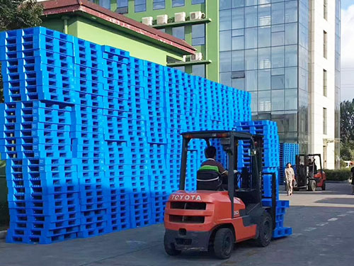 使用塑膠卡板有哪些好處